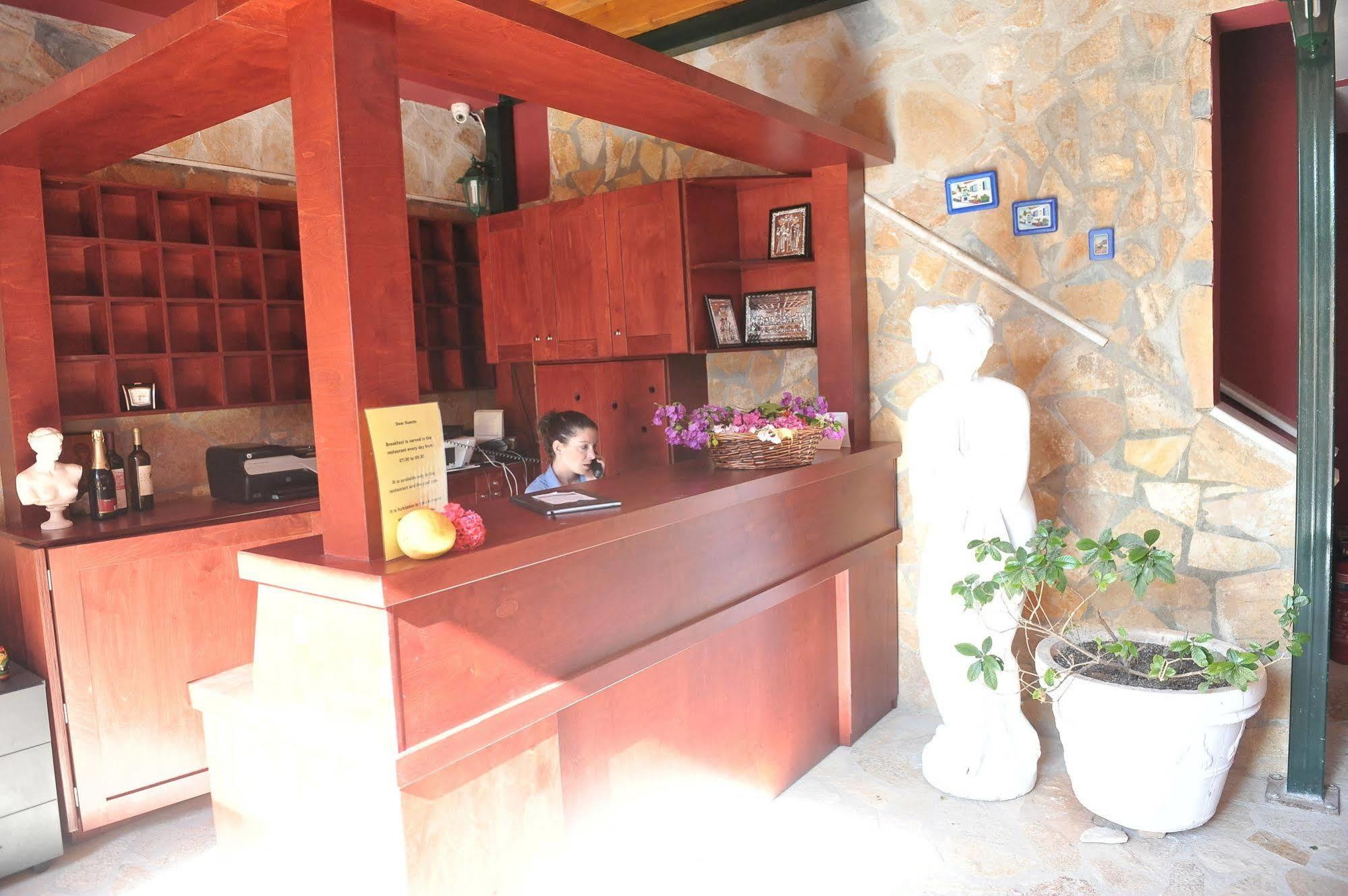 Aparthotel Kerkyra & Benitses (Corfu)