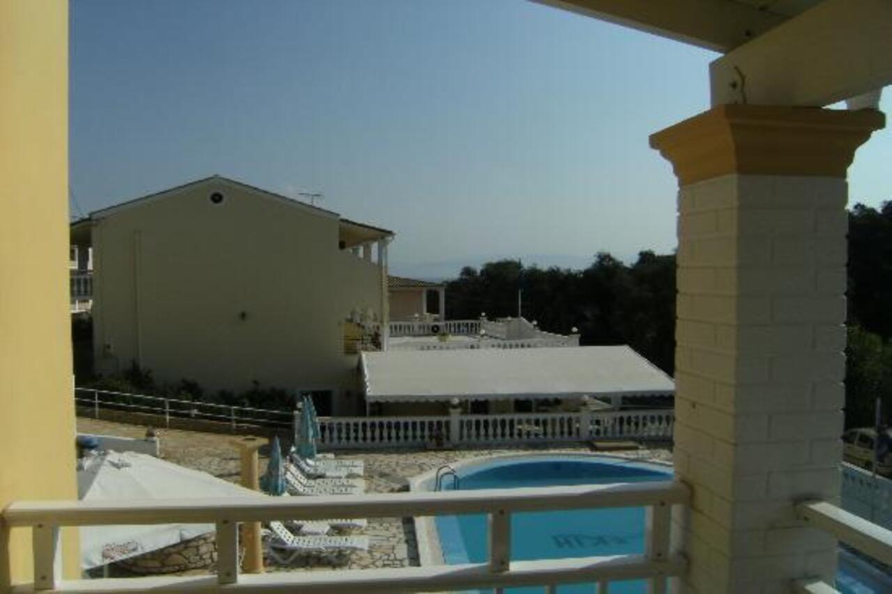 Kerkyra & Aparthotel Benitses (Corfu)